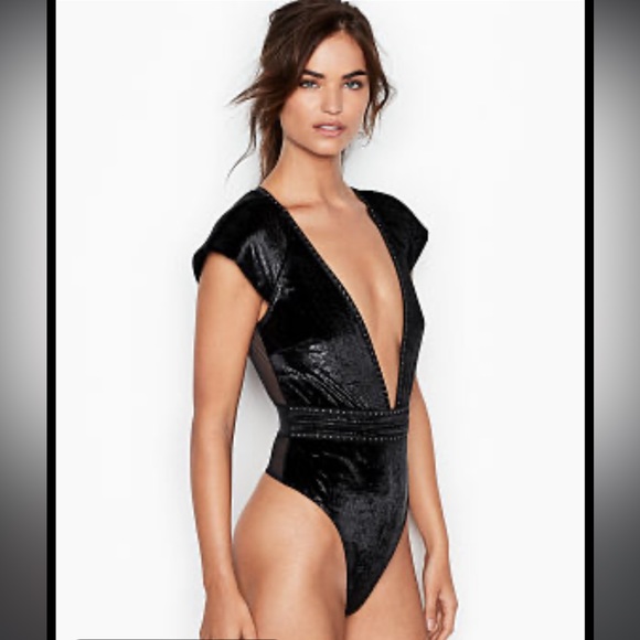 VICTORIA'S SECRET VERY SEXY SHINE
VELVET PLUNGE BODYSUIT/TEDDY - Picture 2 of 12